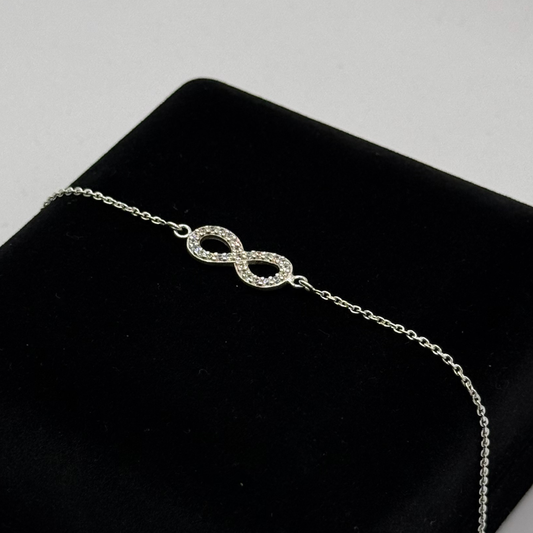 SINGLE INFINITY LOOP CZ DIAMOND BRACELET Oppulence