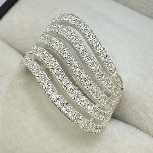 SILVER WAVE CZ RING Oppulence