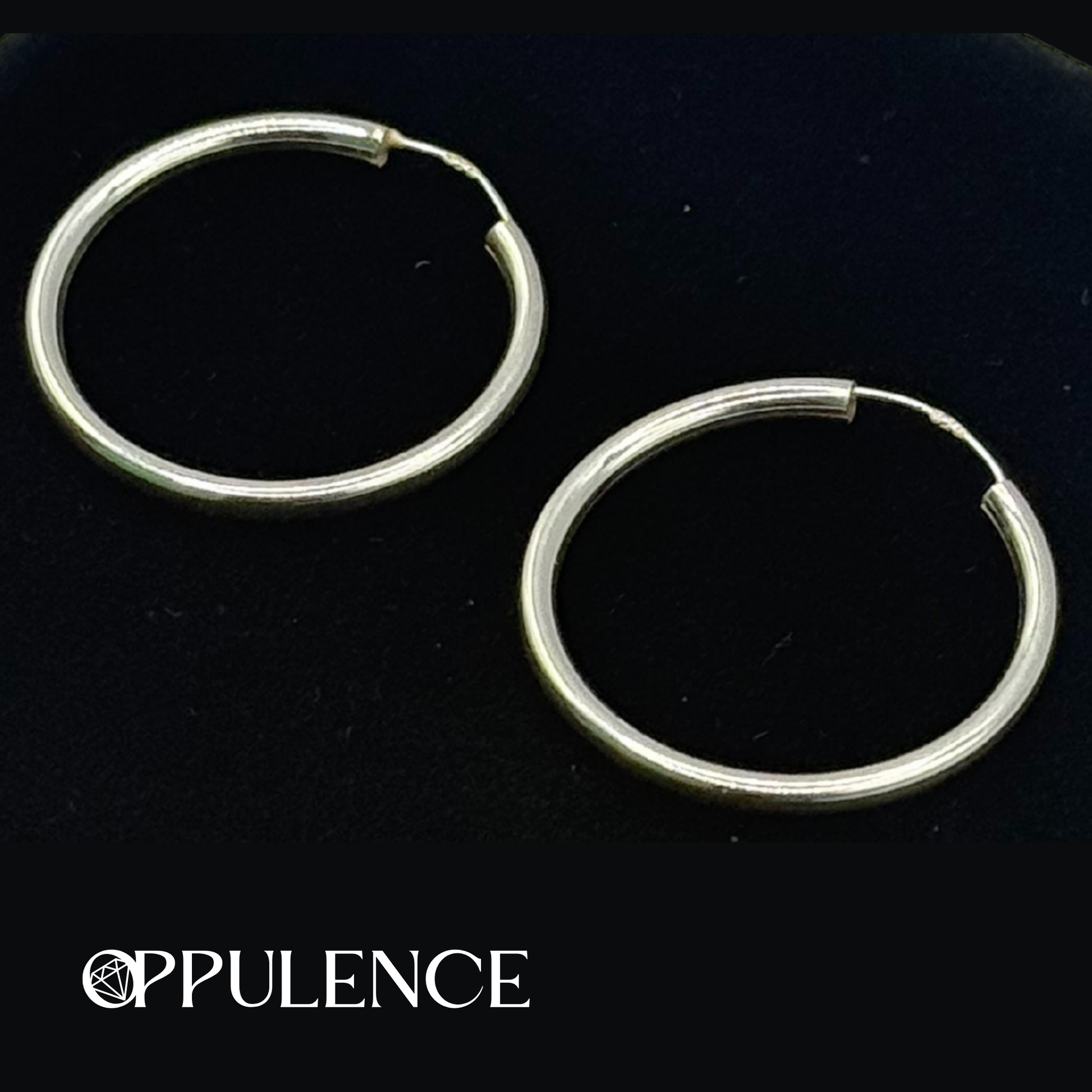 SILVER HOOP EARRINGS Oppulence