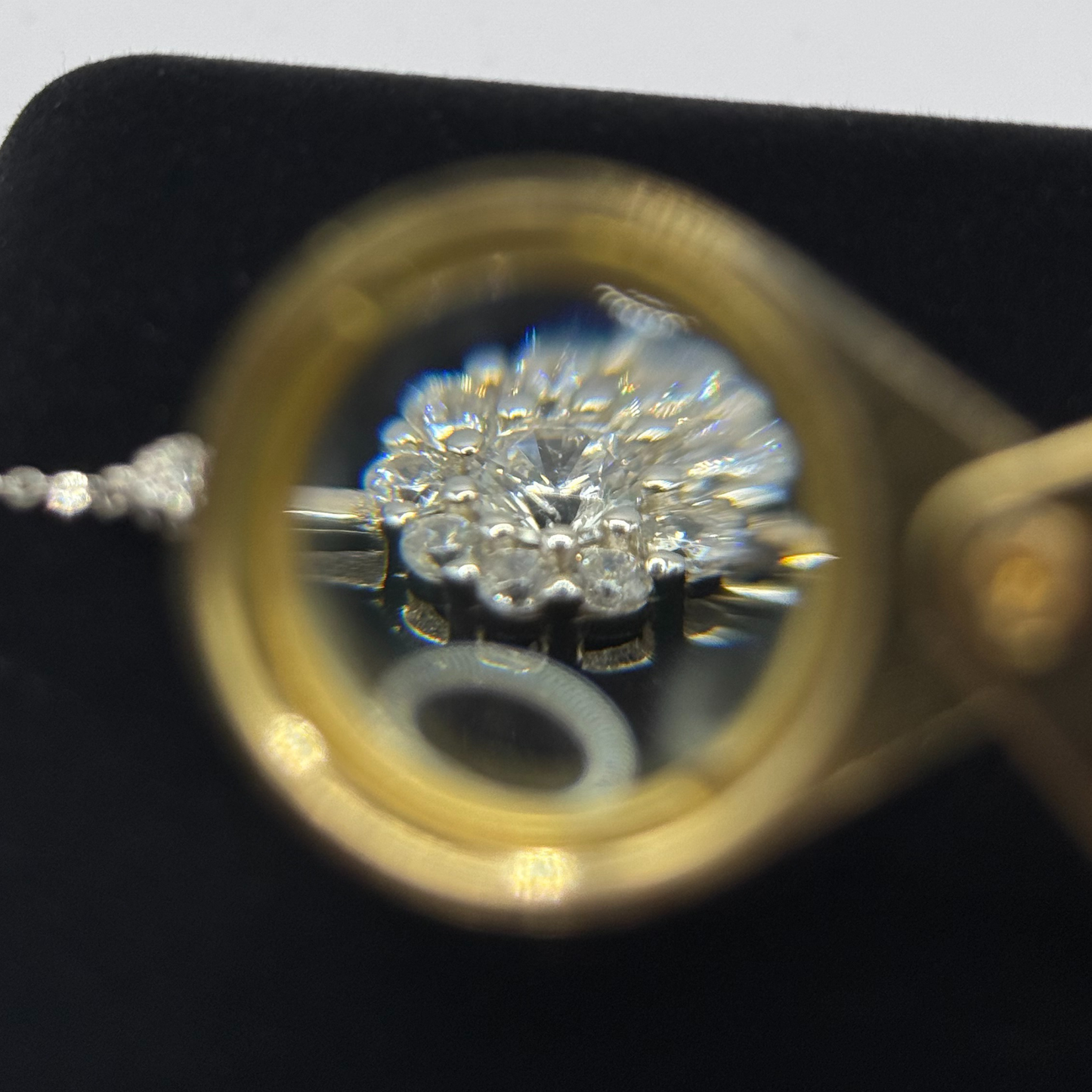 7 CLUSTER CZ DIAMOND BRACELET Oppulence