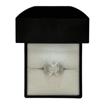 FLOWER CZ DIAMOND RING Oppulence