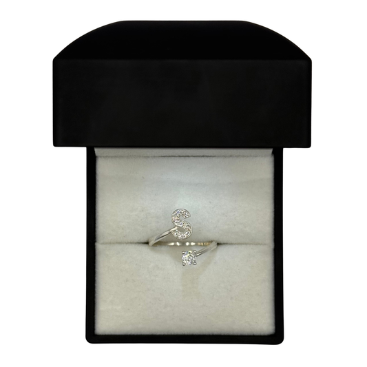 SILVER S CZ TWIST RING Oppulence