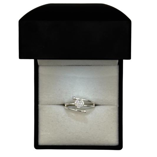 CZ DIAMOND CRUSTED HEART ON TWIST RING Oppulence