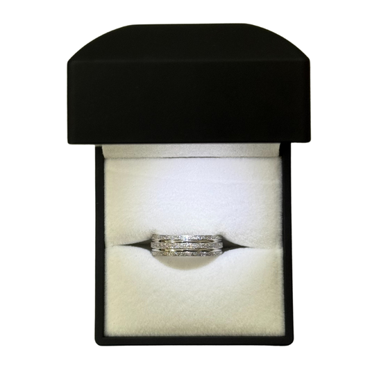 DIAMOND CRUSTED BAND RING Oppulence