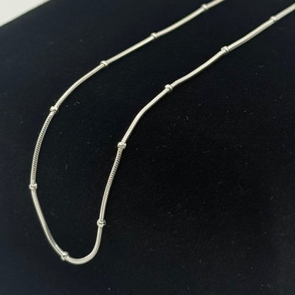 SILVER SNAKE 16" 1MM NECKLACE Oppulence