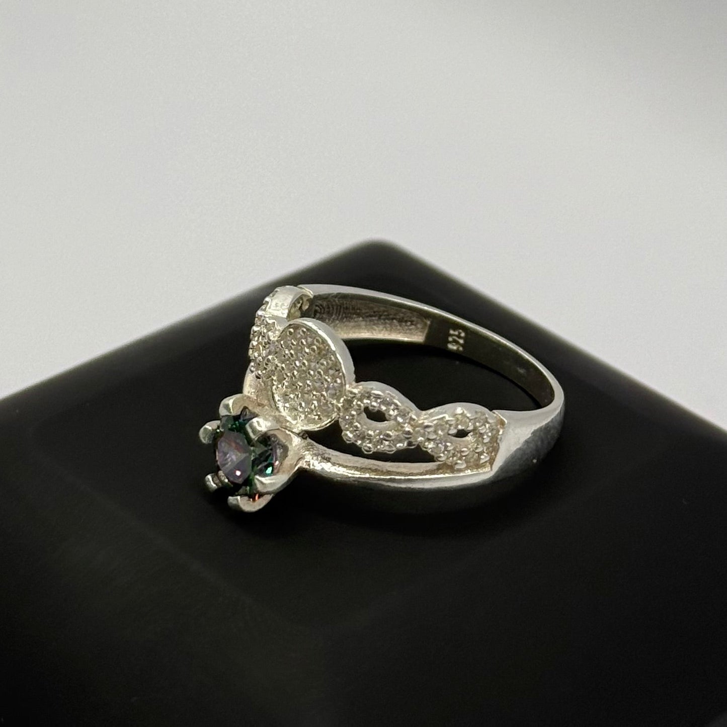 GARNET CZ DIAMOND RING Oppulence